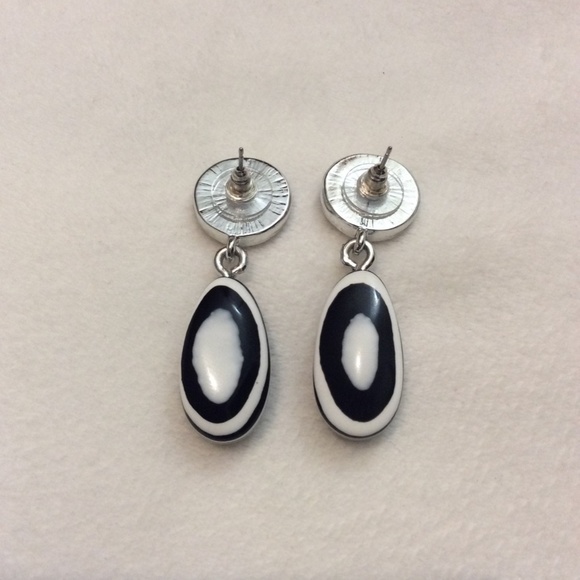 Chico's Black and White Drop Earrings - Picture 6 of 11